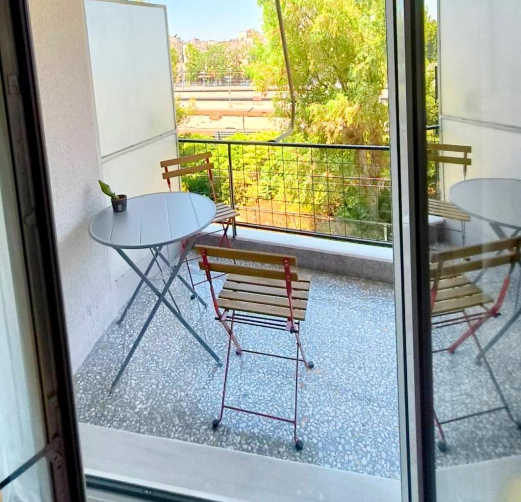 Stylish Artistic Flat With View, Three Min To Metro Lägenhet Aten Exteriör bild