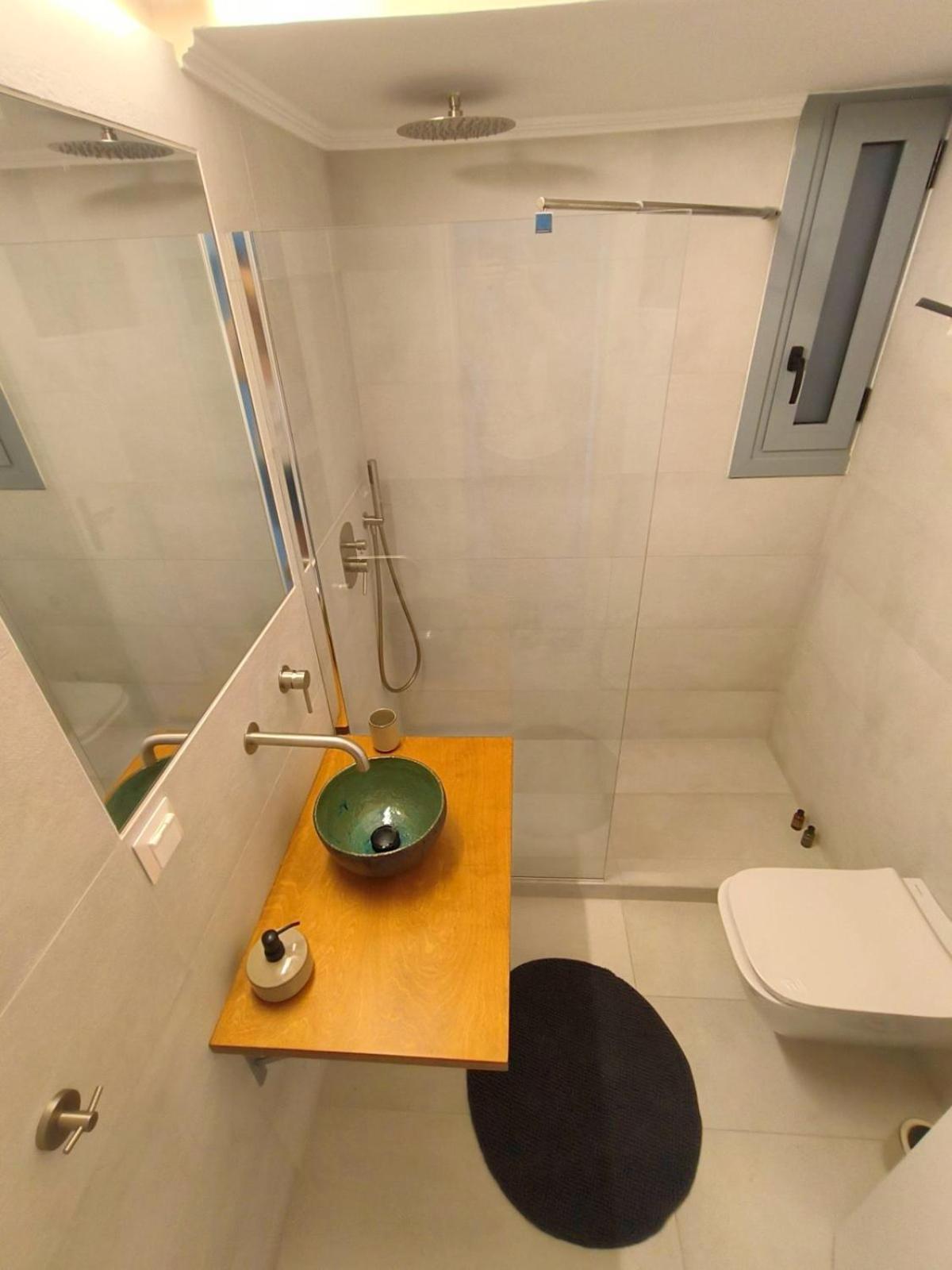 Stylish Artistic Flat With View, Three Min To Metro Lägenhet Aten Exteriör bild